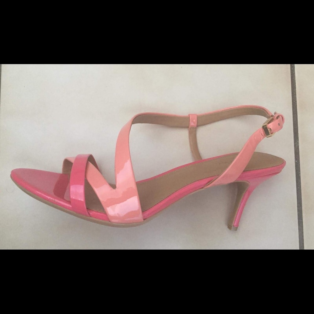 ✨Lovely Pink Calvin Klein Heels